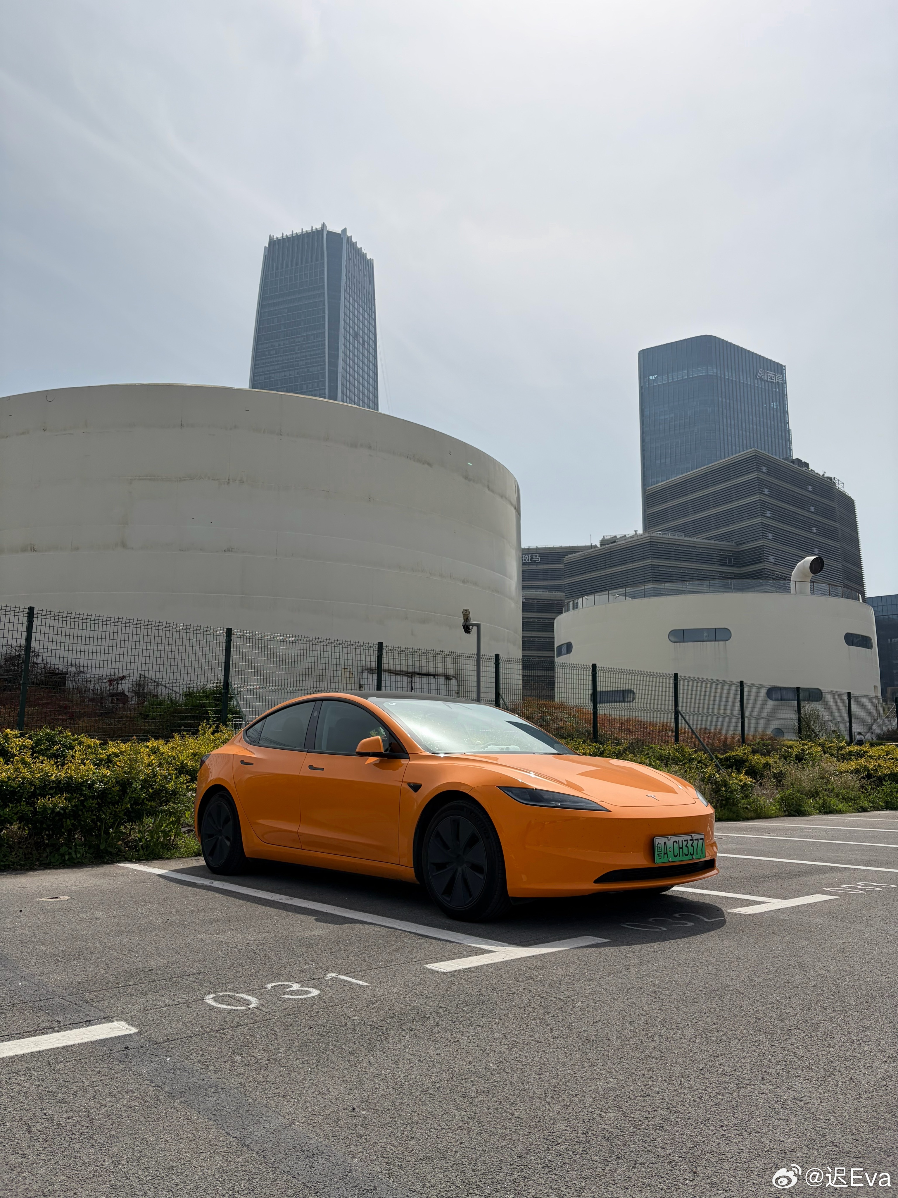 身边的人和事都在变但是很庆幸你们一直都在 