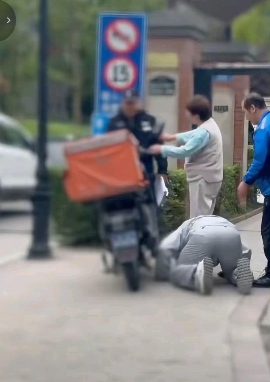 打工人何必为难打工人？看了这个，真的觉得生活不容易！