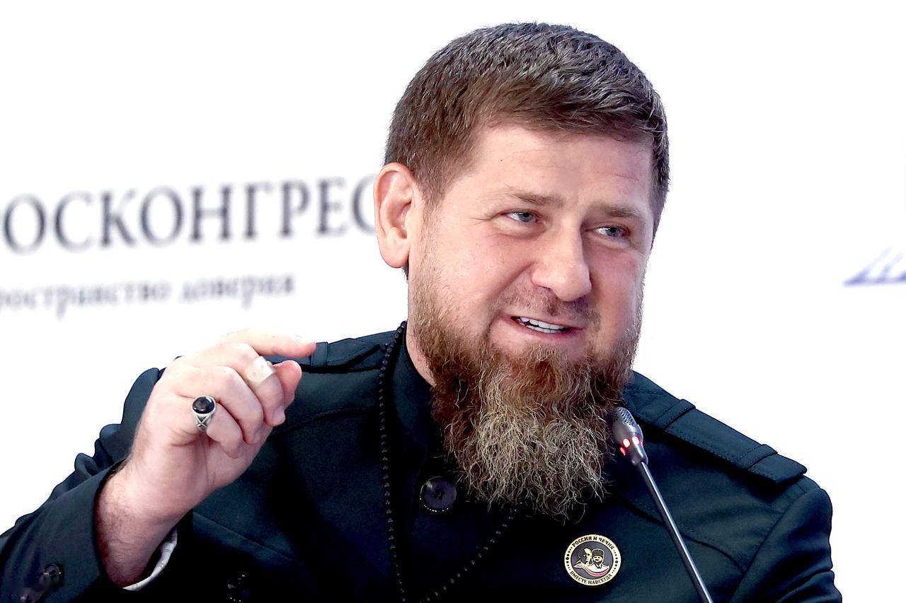 明明跟伊朗是敌对教派，为什么车臣却想“抗美援伊”？
伊朗局势，扑朔迷离。
哪怕只