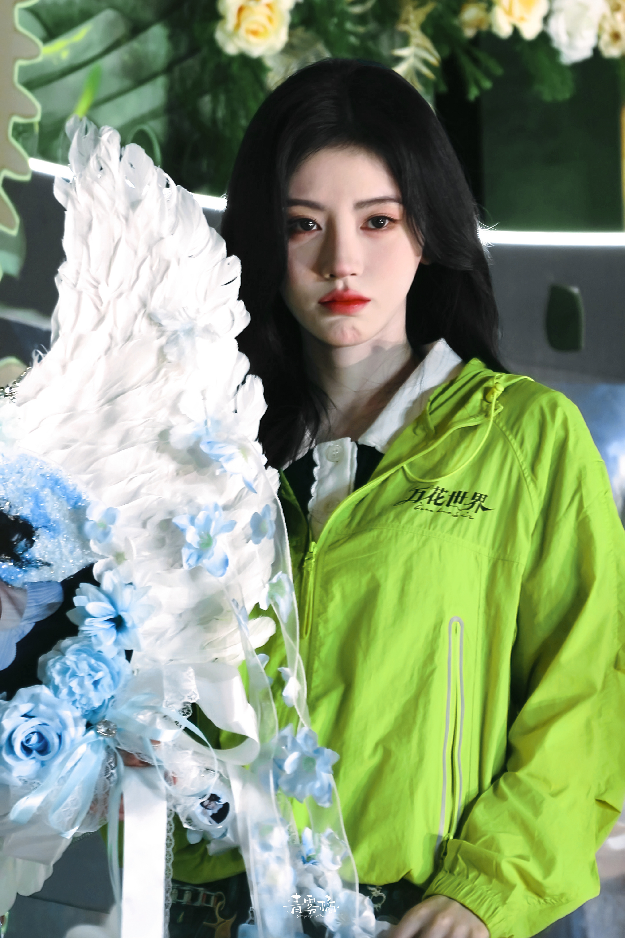 鞠婧祎姜黎非 jjy鞠婧祎露芜衣 故事很长 我长话短说 我喜欢你。𝓘𝓉'𝓈
