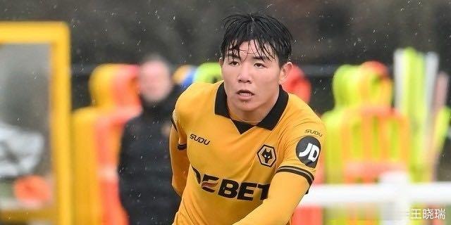徐彬敲定9.3回国驰援亚运 季前测试高光尝试8号位 这次亚运，看看徐彬表现[嘻嘻