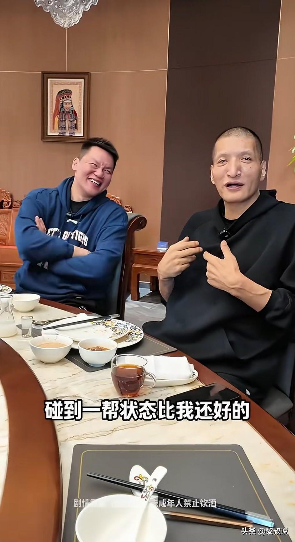 果然，不管干什么，中国的酒桌文化始终不变。

前几天刚看到过，一位外援，说想来中