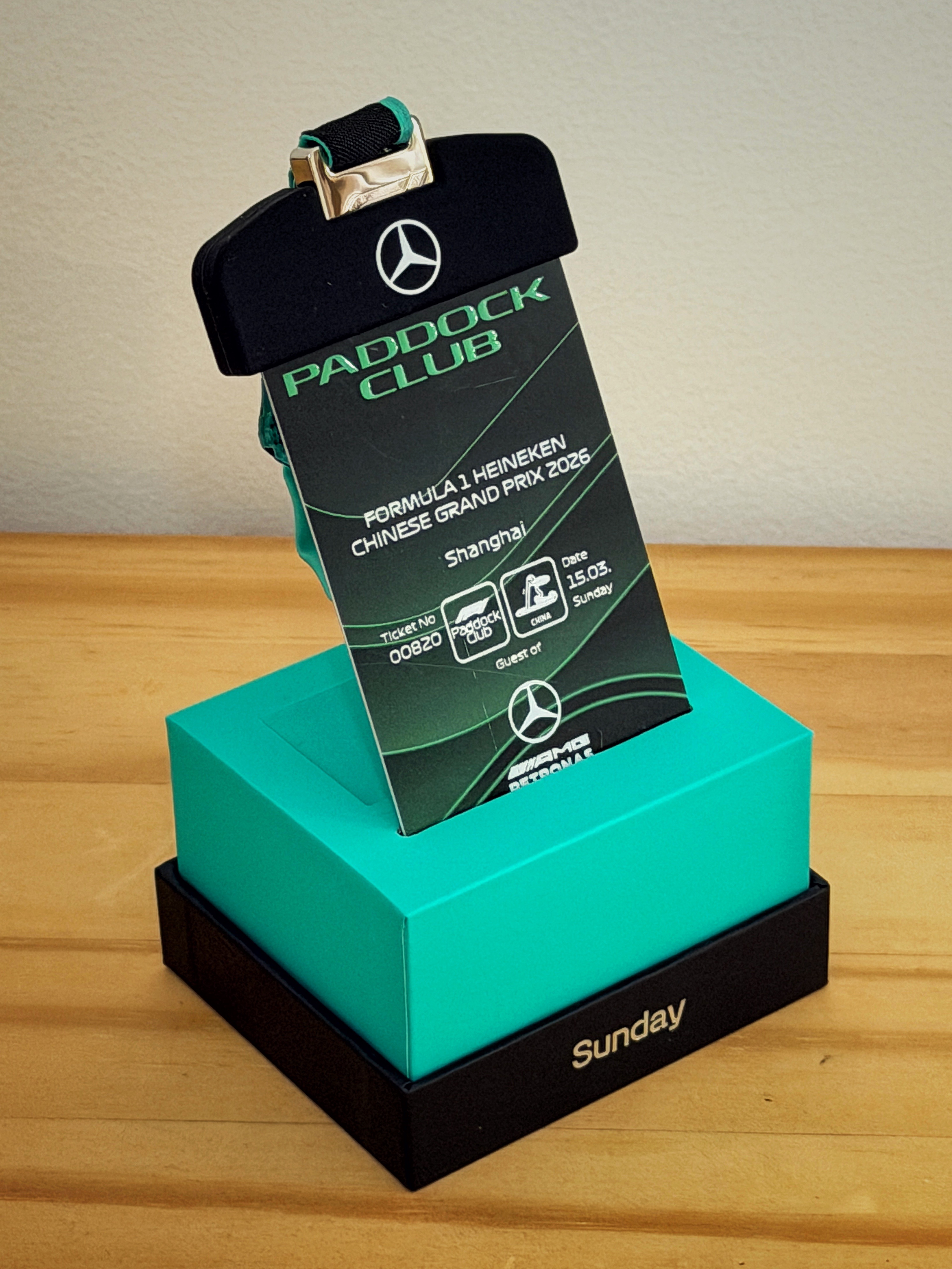 好帅的证件🪪！欣哲频道F1奔驰