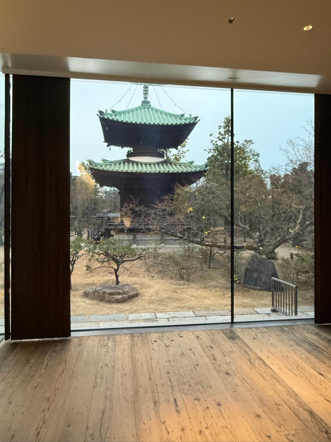 感受每个瞬间然后记住所有的快乐  