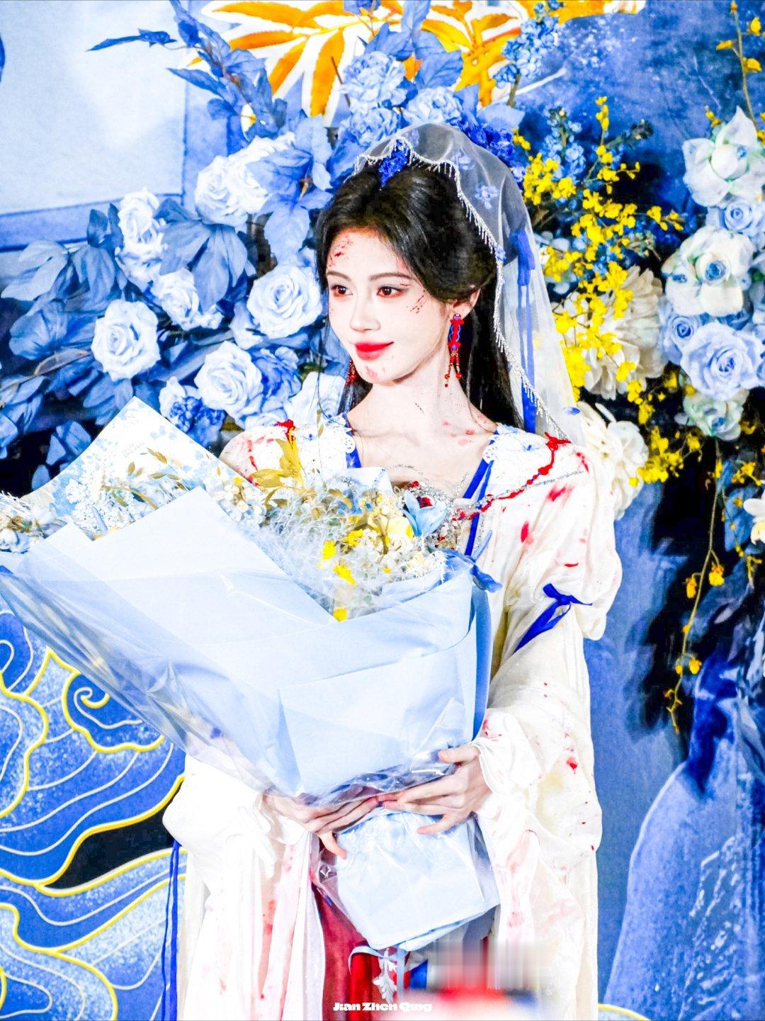 鞠婧祎杨采薇 ❤️鞠婧祎韩菱纱 ❤️那些足以让我原谅一切的免责金牌如今想起来只是