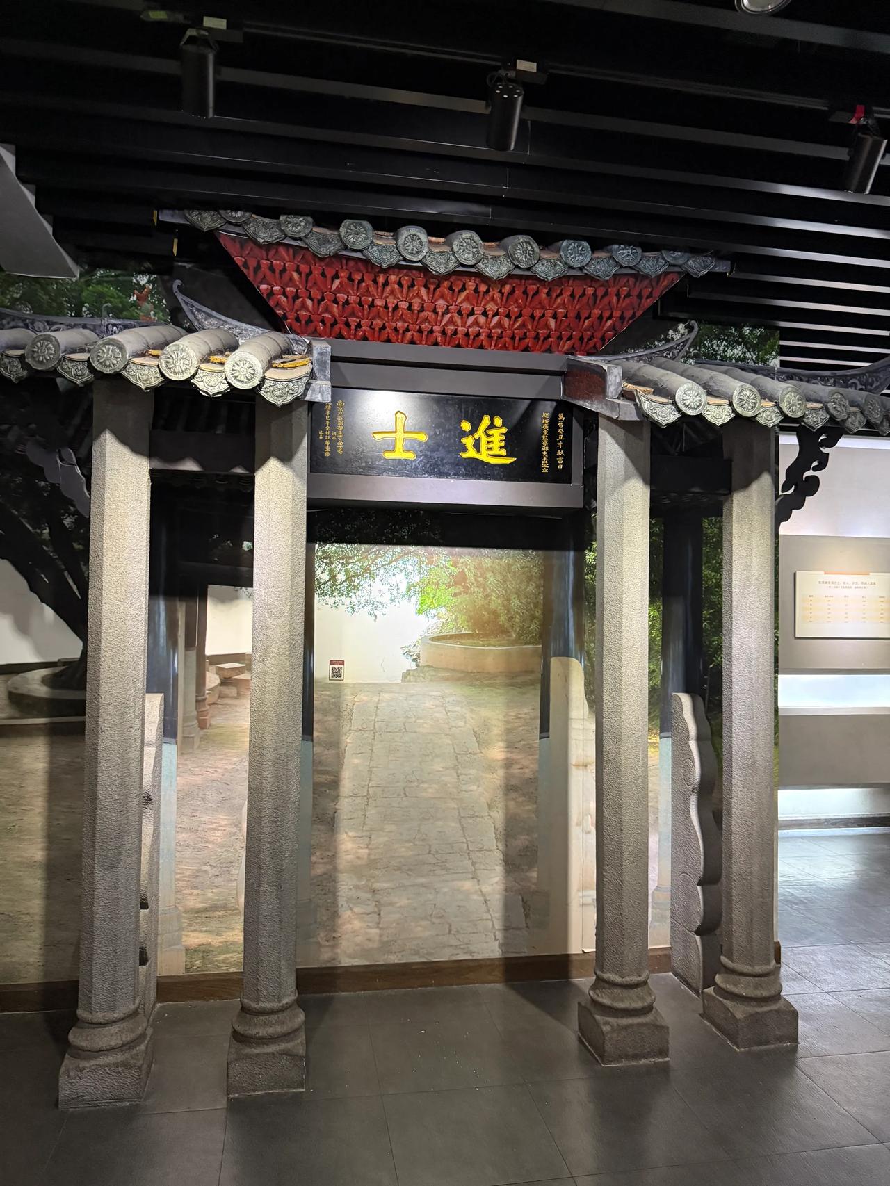 王勃一家是真的牛真的了不起，东莞在唐朝的时侯只出了一个进士，王勃一家就出了3个进