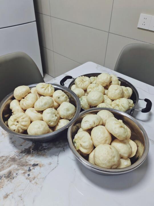 学校吃早餐要收钱，自己乱蒸！