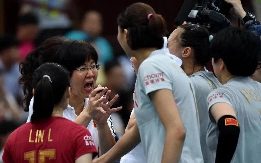 中国女排曾13次问鼎亚锦赛，夺冠次数亚洲第一。但上一次加冕已是11年前。此次家门