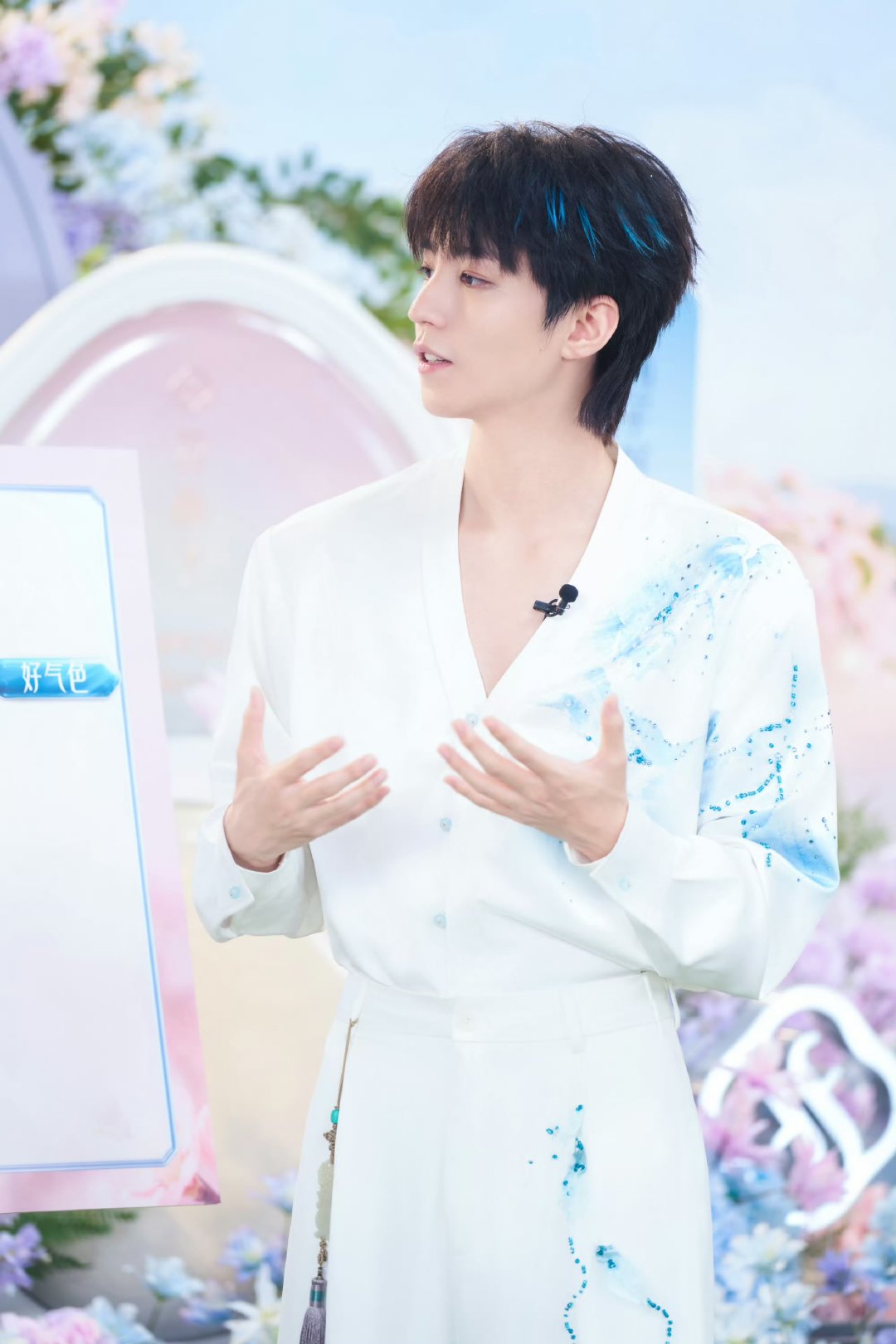 王俊凯演唱会能抢到票是命里有票吧王俊凯演唱会抢到票是命里有票零预热官宣依旧爆火，