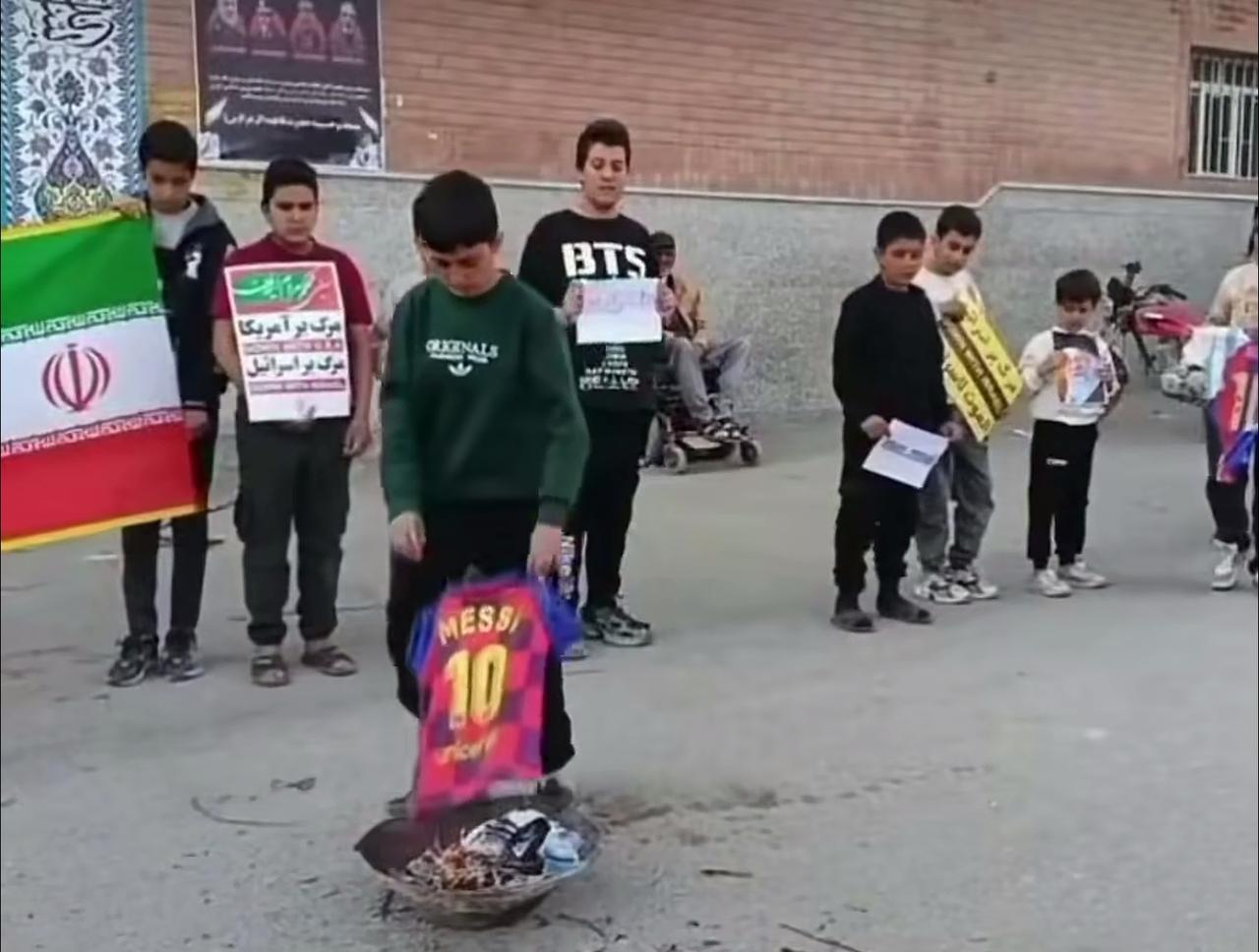 烧队服，可以理解，与特朗普见面也可以理解，都能承受就行了。