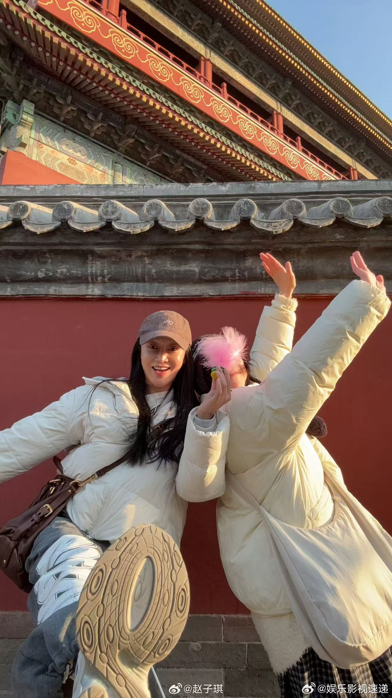 赵子琪出发浪姐机场路透赵子琪出发录制浪姐7 从练习室视频就看出赵子琪有多拼，出发