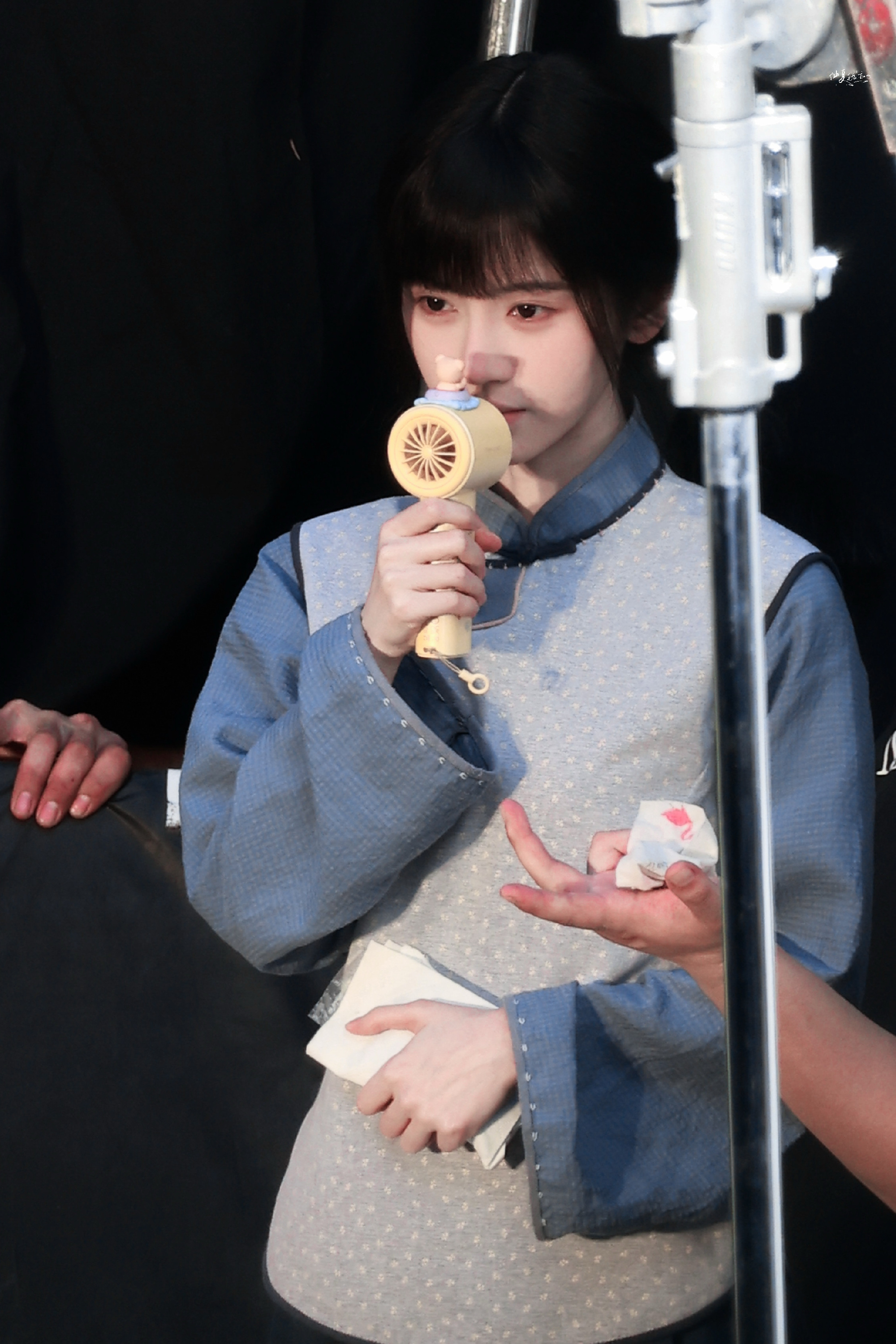鞠婧祎苏绿夏 jjy鞠婧祎万花世界  经得起多少诋毁就担得起多少赞美，修炼自己比