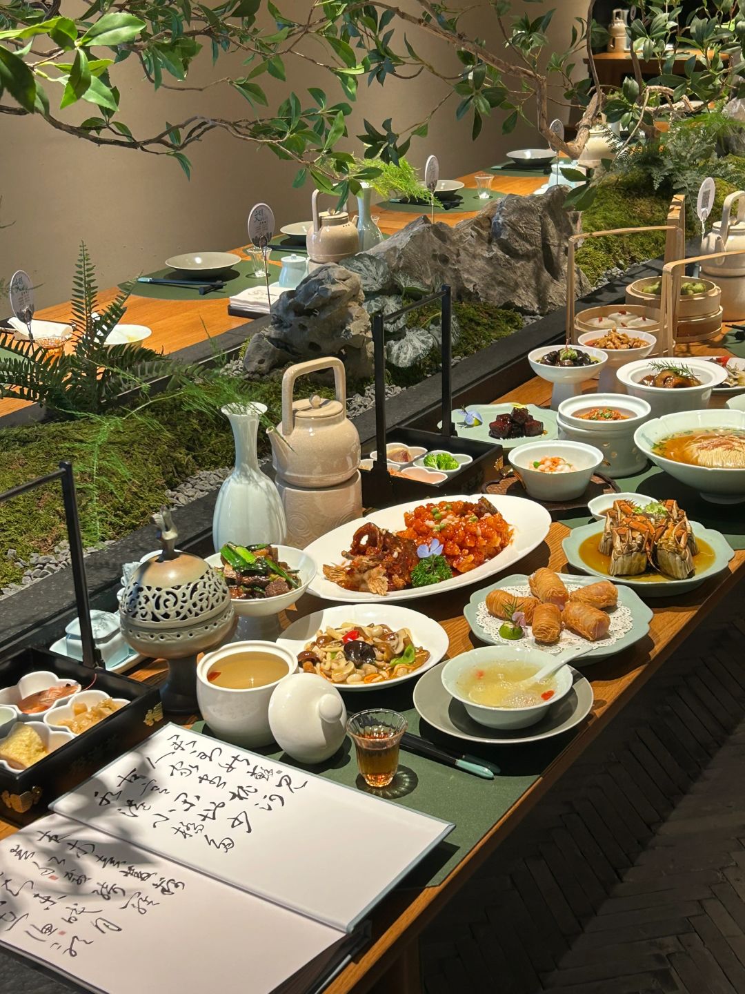 在苏州！在江南园林里吃面🍜