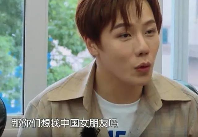 我相信在座各位最不待见的就是那些动不动要主动给外籍男人介绍对象的人，之前有个女网