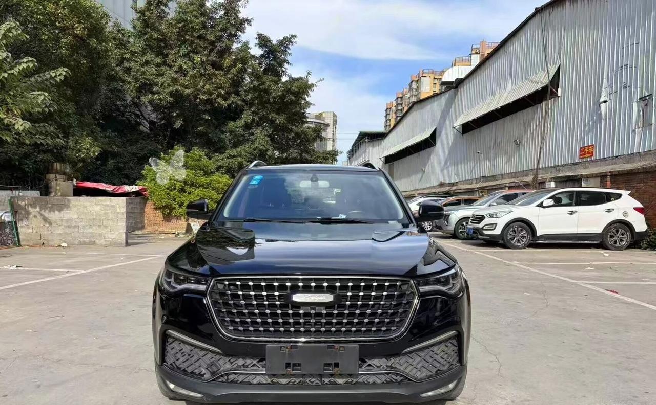 宝子们！谁懂啊，现在淘经典老车真的挖到宝2018款众泰T700 1.8T自动版，