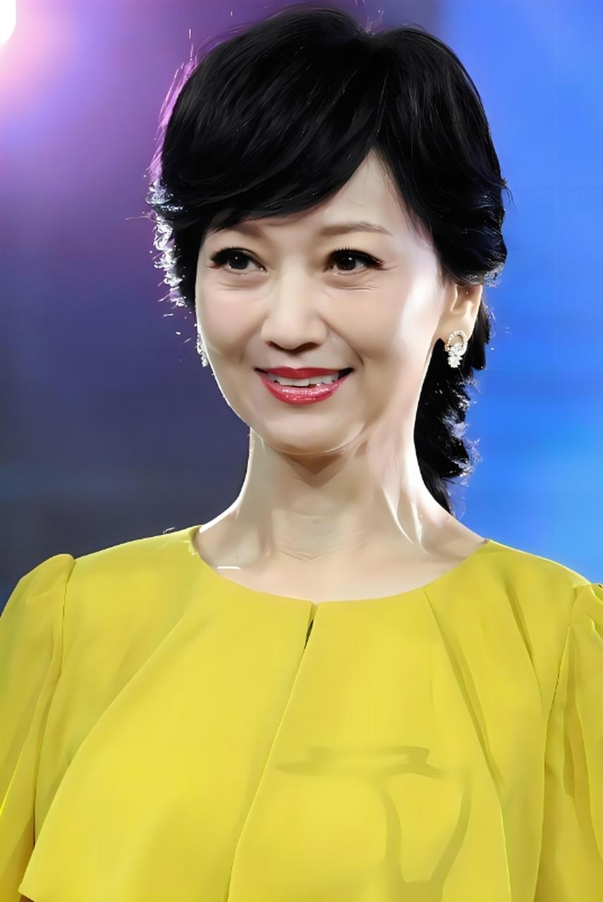 哪有什么不老女神？

应该是她饰演过的角色深入人心，大家对她年轻时期的影视作品还