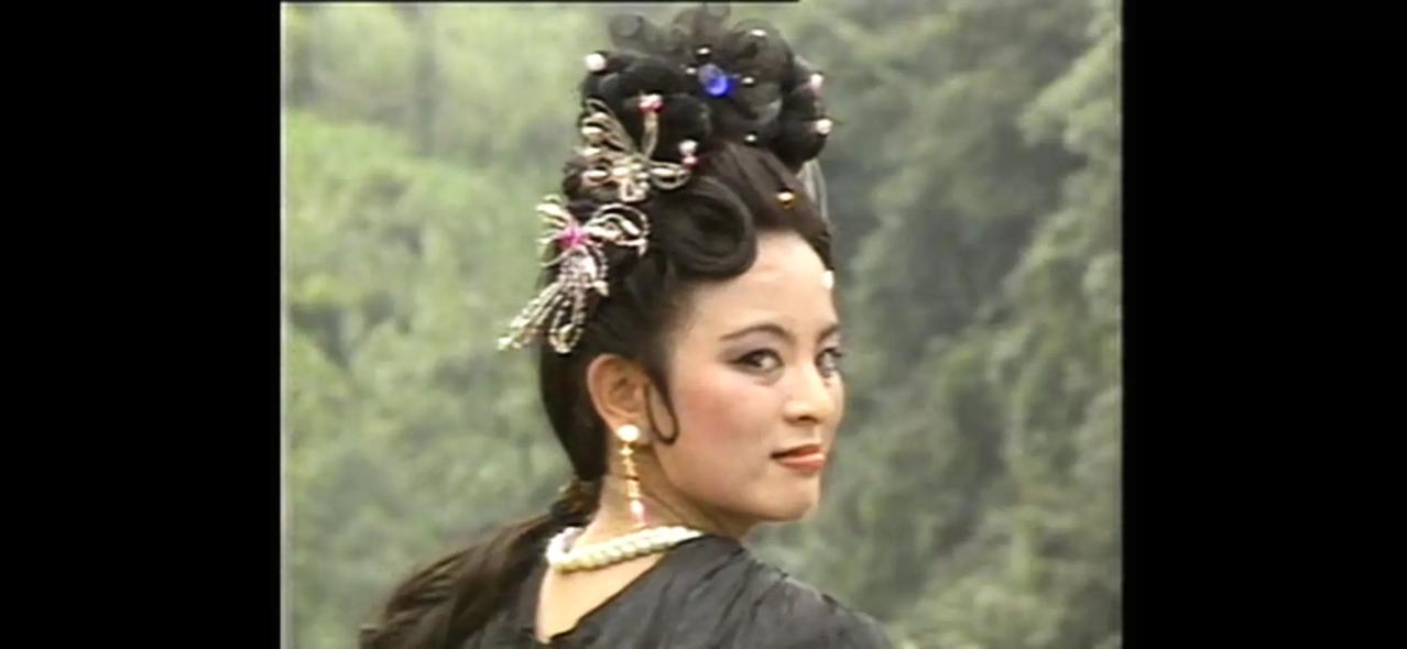 #电影推荐# #怀旧经典# 心中封神的国产玄幻武侠剧，堪称80年代武侠cult神