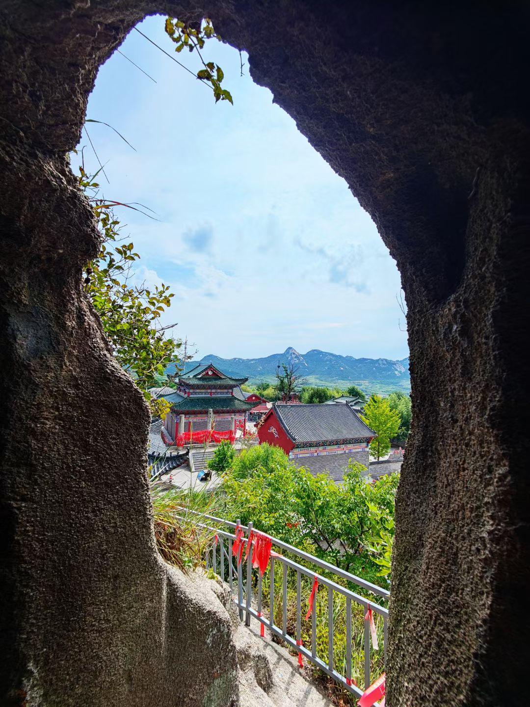 全真七子之一的王玉阳曾在这里演习道法，是圣水观开山师祖，圣水宫又名玉虚观。

圣