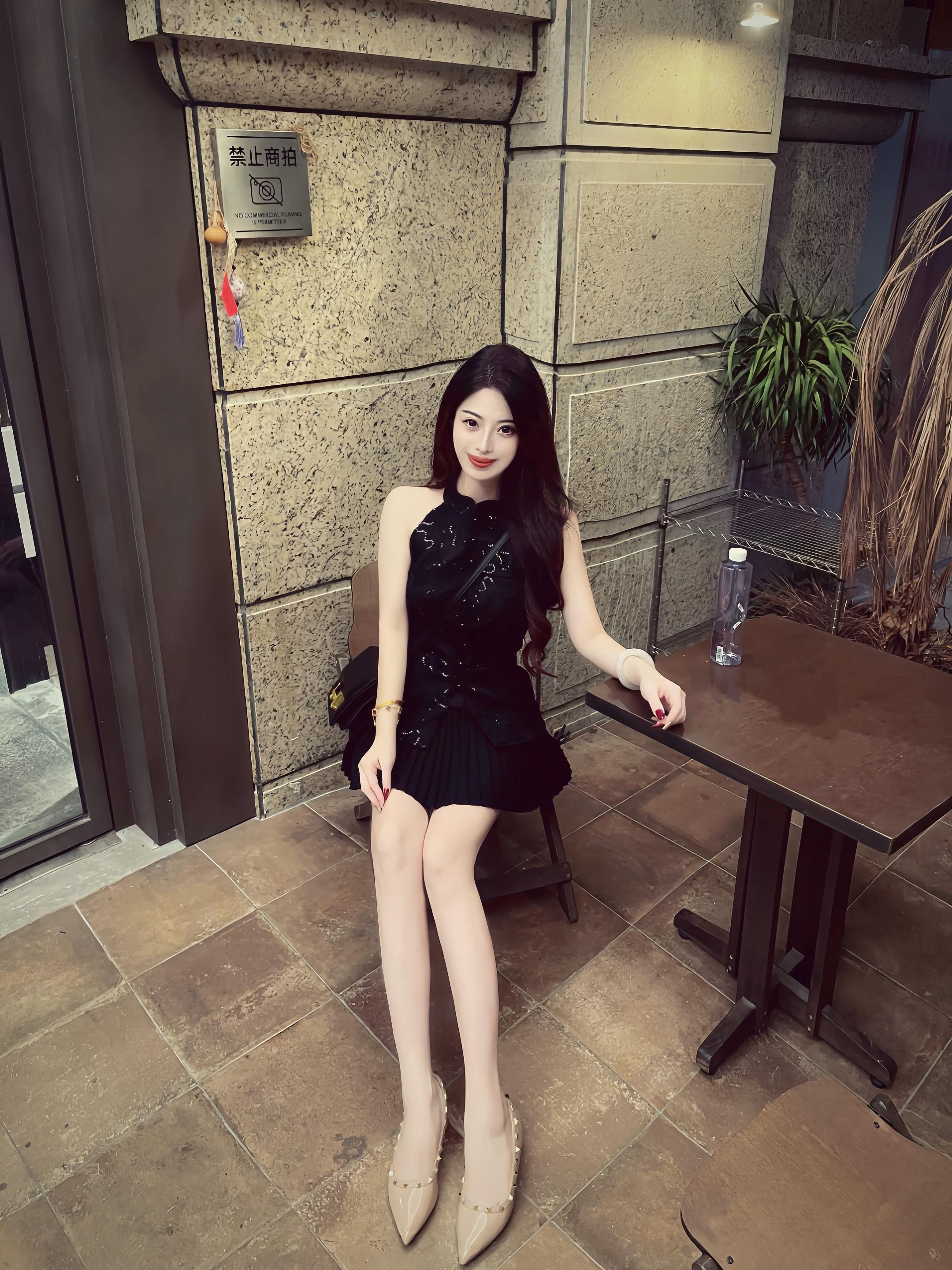 不用和我讲道理 钱到位了 我自己劝自己 我听不懂话 我还看不懂钱吗