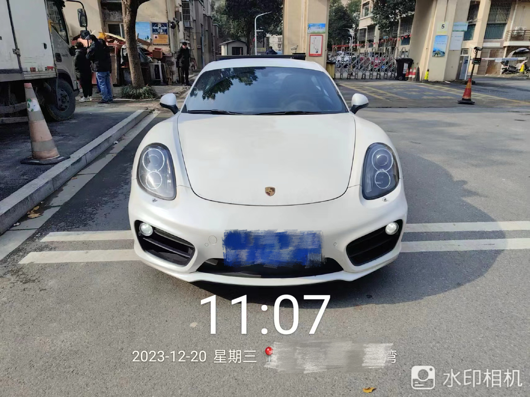 掐指一算，未来3天之内，我店马上要到货一台保时捷卡曼S。外地牌！3.4水平对置的