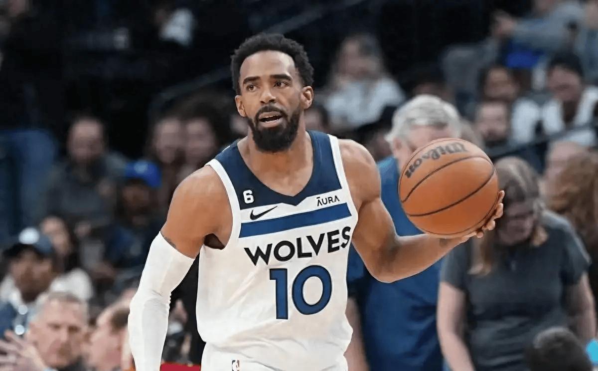 康利重回森林狼，已和森林狼签约至本赛季结束。

在今年的交易截止日前，康利先被森