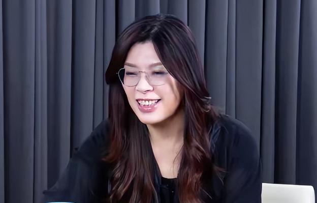 郑丽文访陆遭三重围堵！顶住压力破冰，两岸和平迎关键拐点

小派注意到，2026年