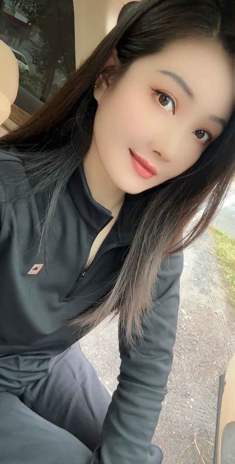 呼吸新鲜空气还得是山村小路😎