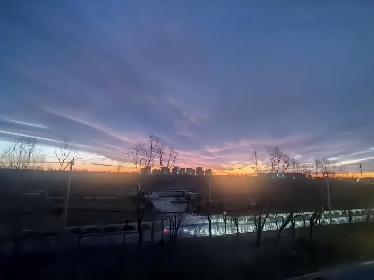 0401.朝朝暮暮，我心依旧。