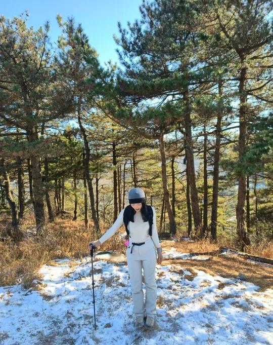 劝退警告⚠️冬日雪景百丈岭徒步（保姆级攻略）
真的太幸福!!
在江浙沪就可以拥有