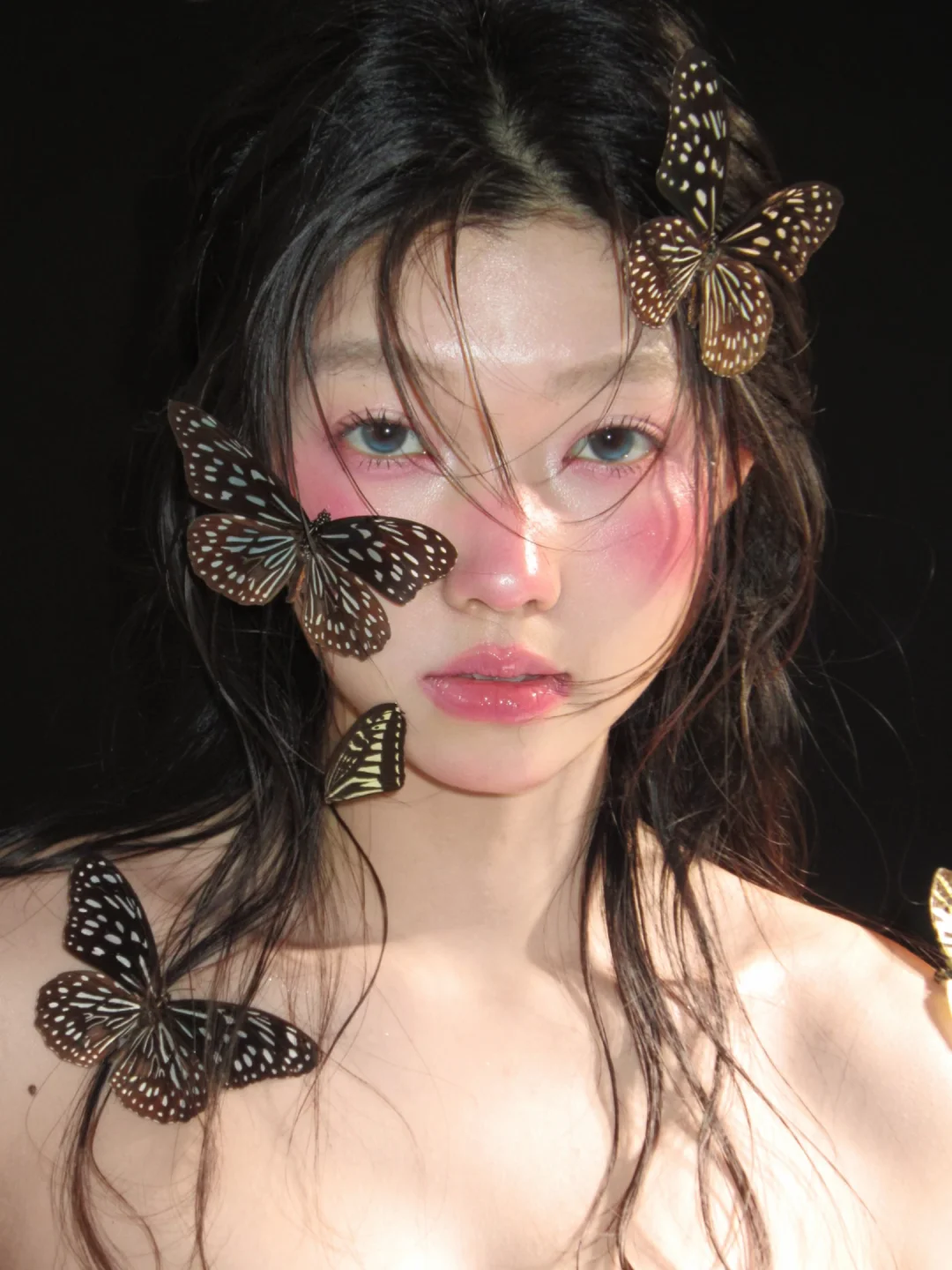 蝴蝶氛围感妆