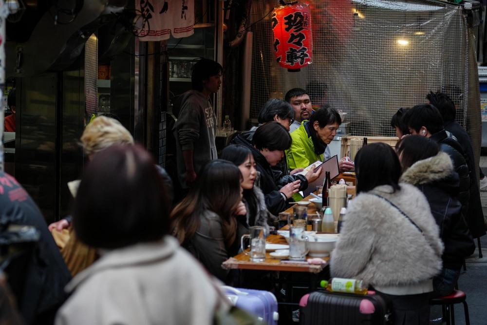 #日本多地集体食物中毒事件波及上百人#【日本多地连发集体食物中毒事件　逾百人“中
