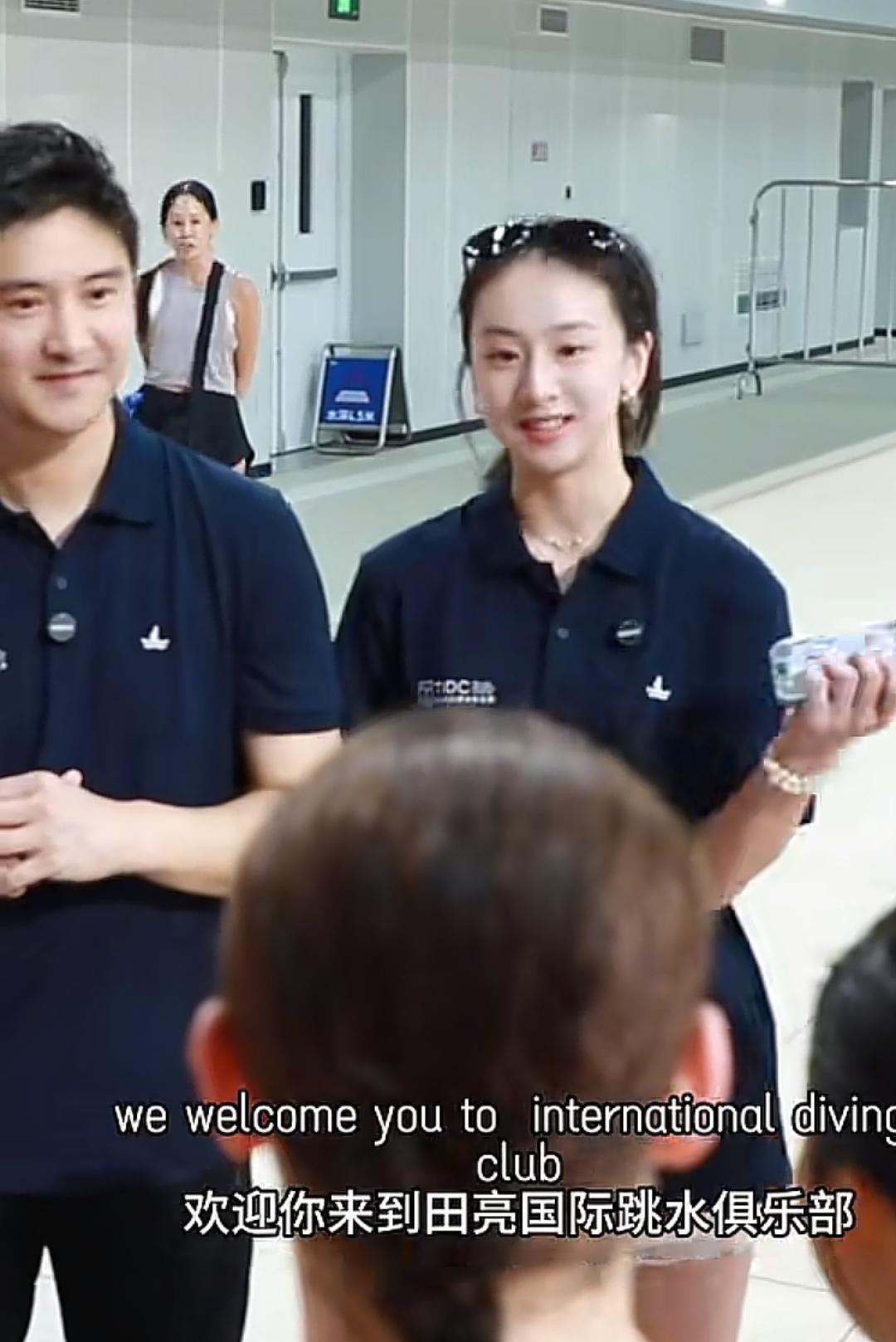 一转眼那个风一样的女孩已经长大成人了。
田亮说:“感谢闺女！不仅态度好，还免费”
