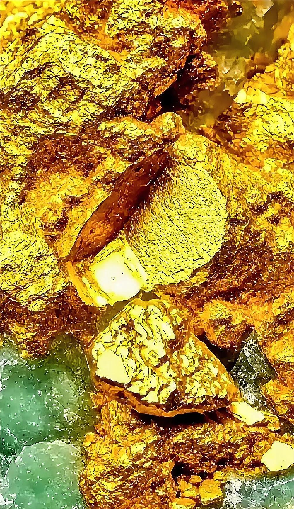 金价暴涨别跟风卖！这不是缺货，是藏着你不知道的大猫腻！
 
掏心窝子说句大实话，