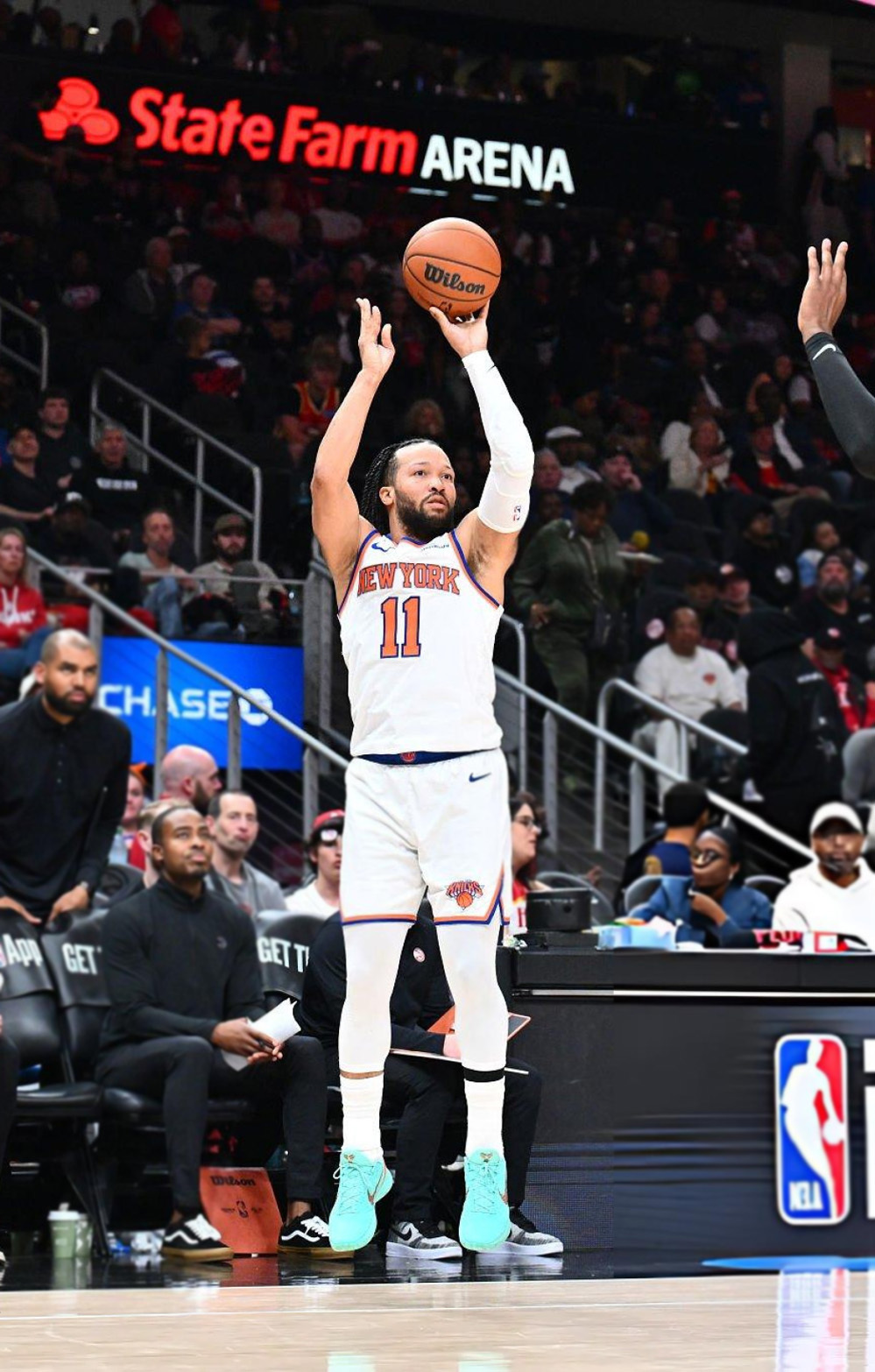 杰伦·布伦森 · Nike Kobe 6 Protro登场39分钟 26投11中