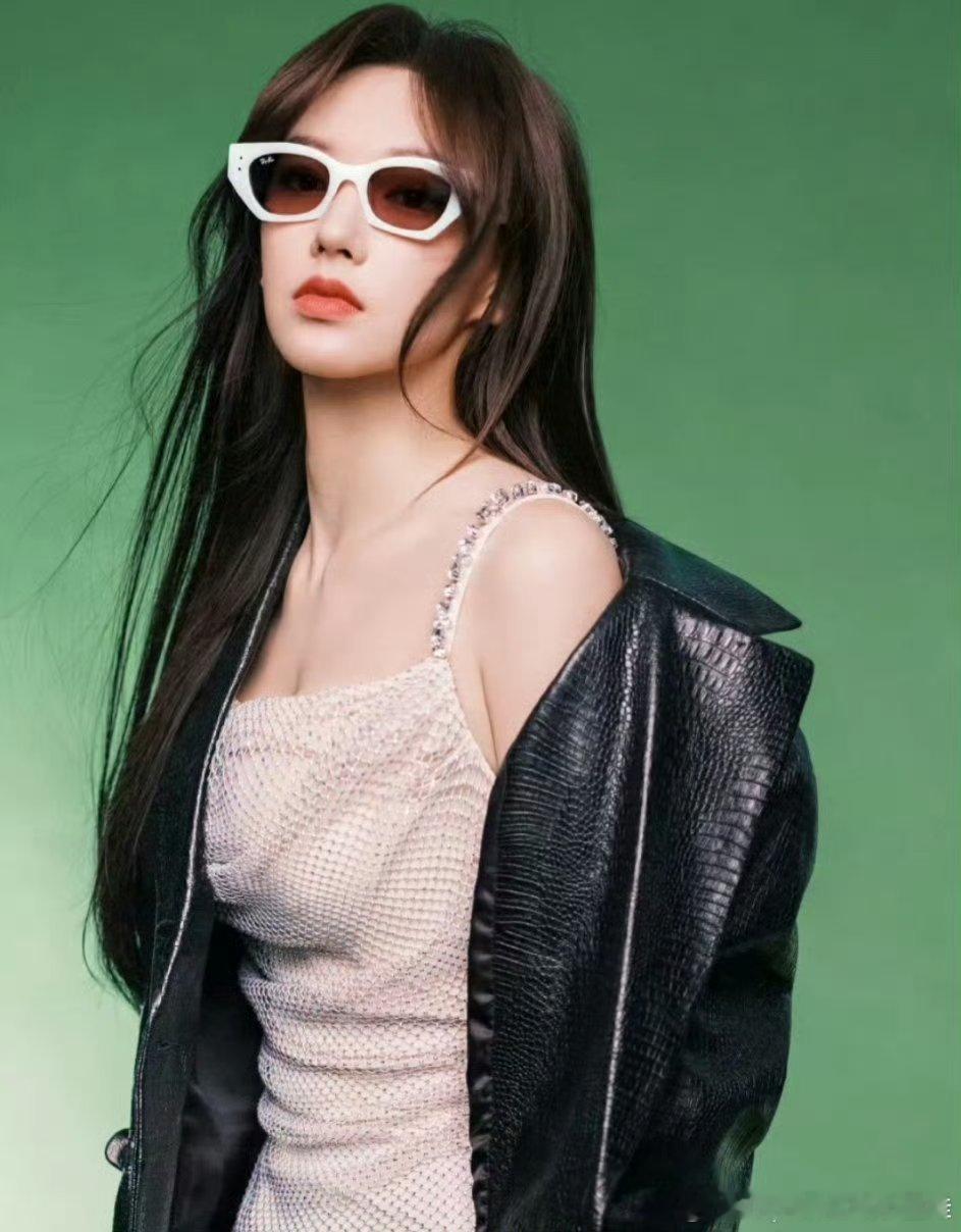 程潇妈妈乳腺癌手术没告诉女儿看完太难过了，对我们潇潇好一点可以吗？22年的程潇太