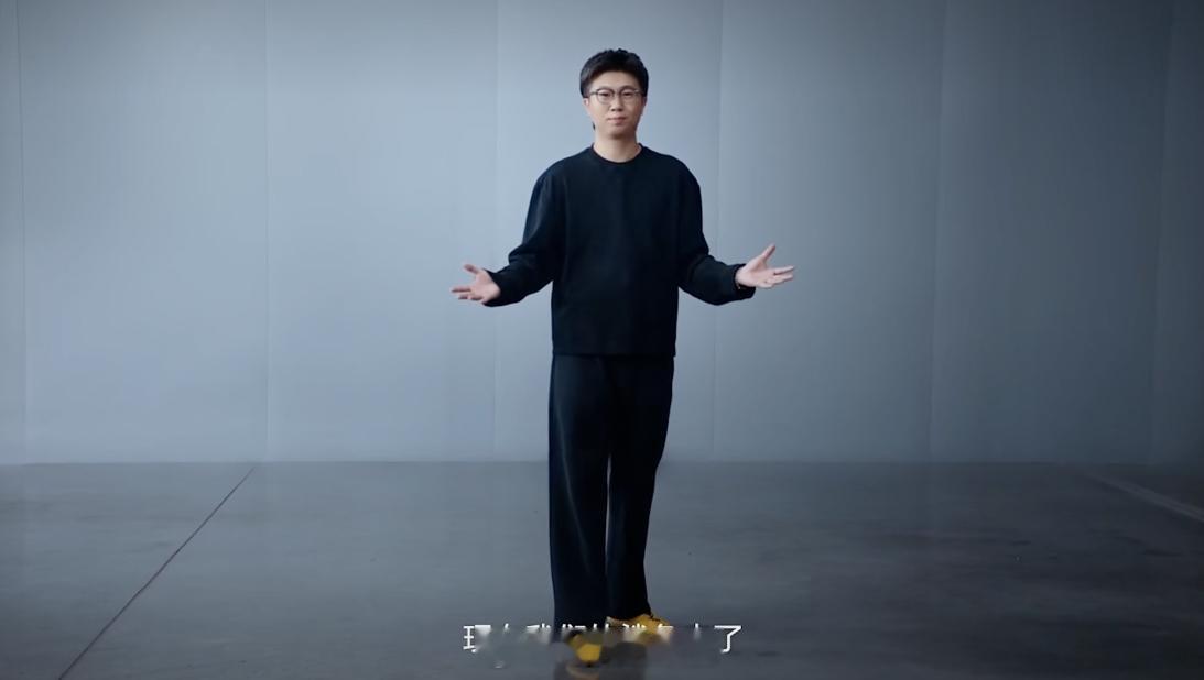 理想i6新形态五座suv 如果理想 MEGA 是「鲸鱼」。那么，理想 i6 的定