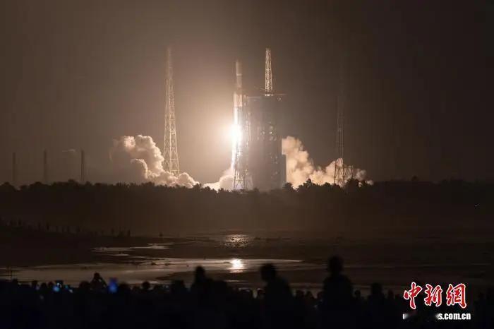 当北斗遇上“千帆”，我的健康我做主

朋友们，今天咱不聊风花雪月，聊聊一件关乎国