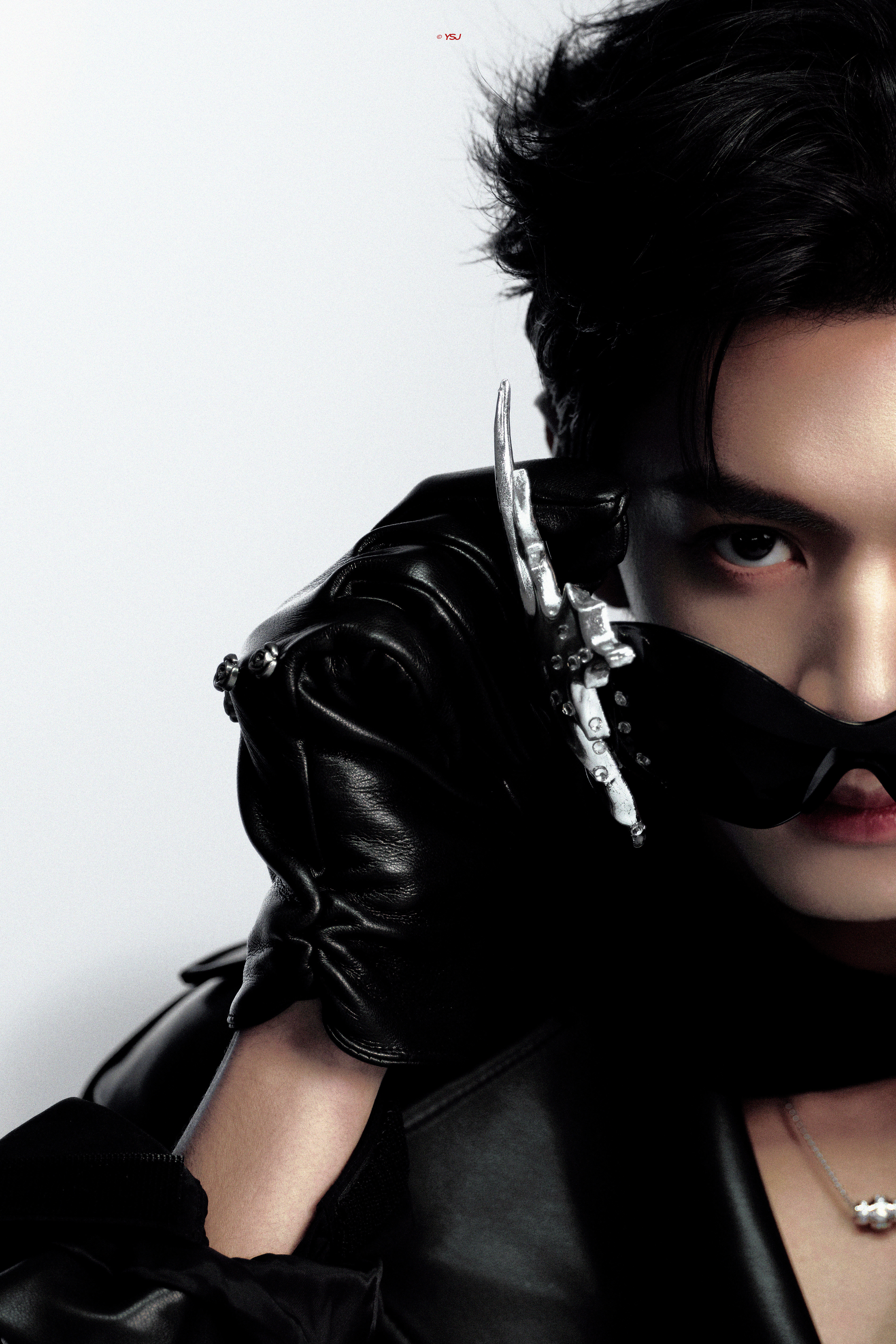 陈哲远 FAR LIGHT. 