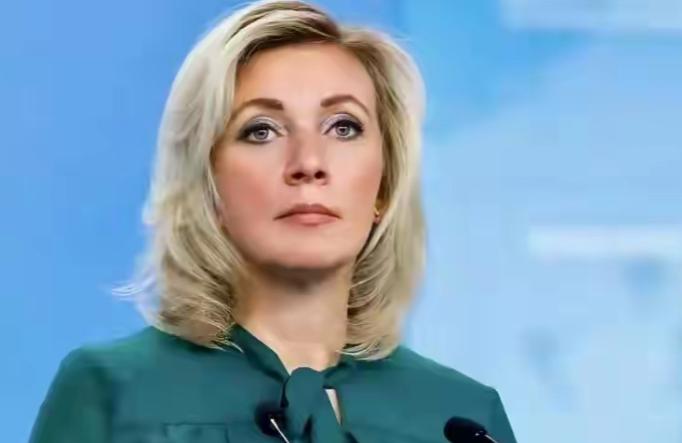 美军5分钟拿下马杜罗，内鬼是发小更藏电子战杀招

美军三角洲部队5分钟破门控场，