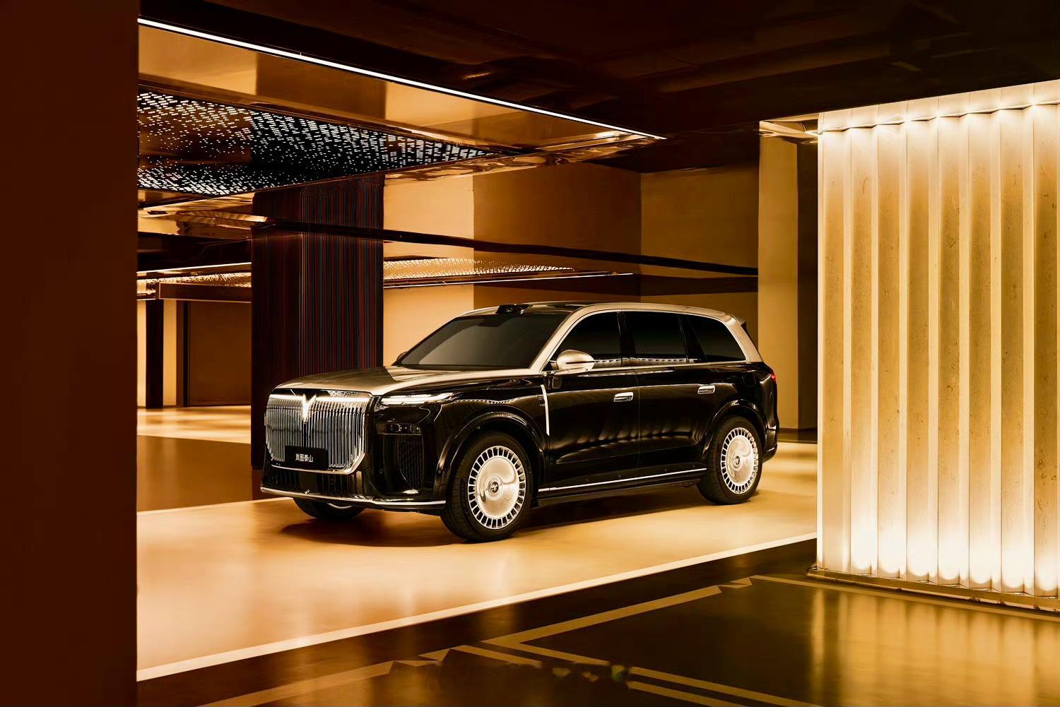 岚图知音一上市就火了——37.99万起，21分钟卖出1万台！为啥这么抢手？因为别