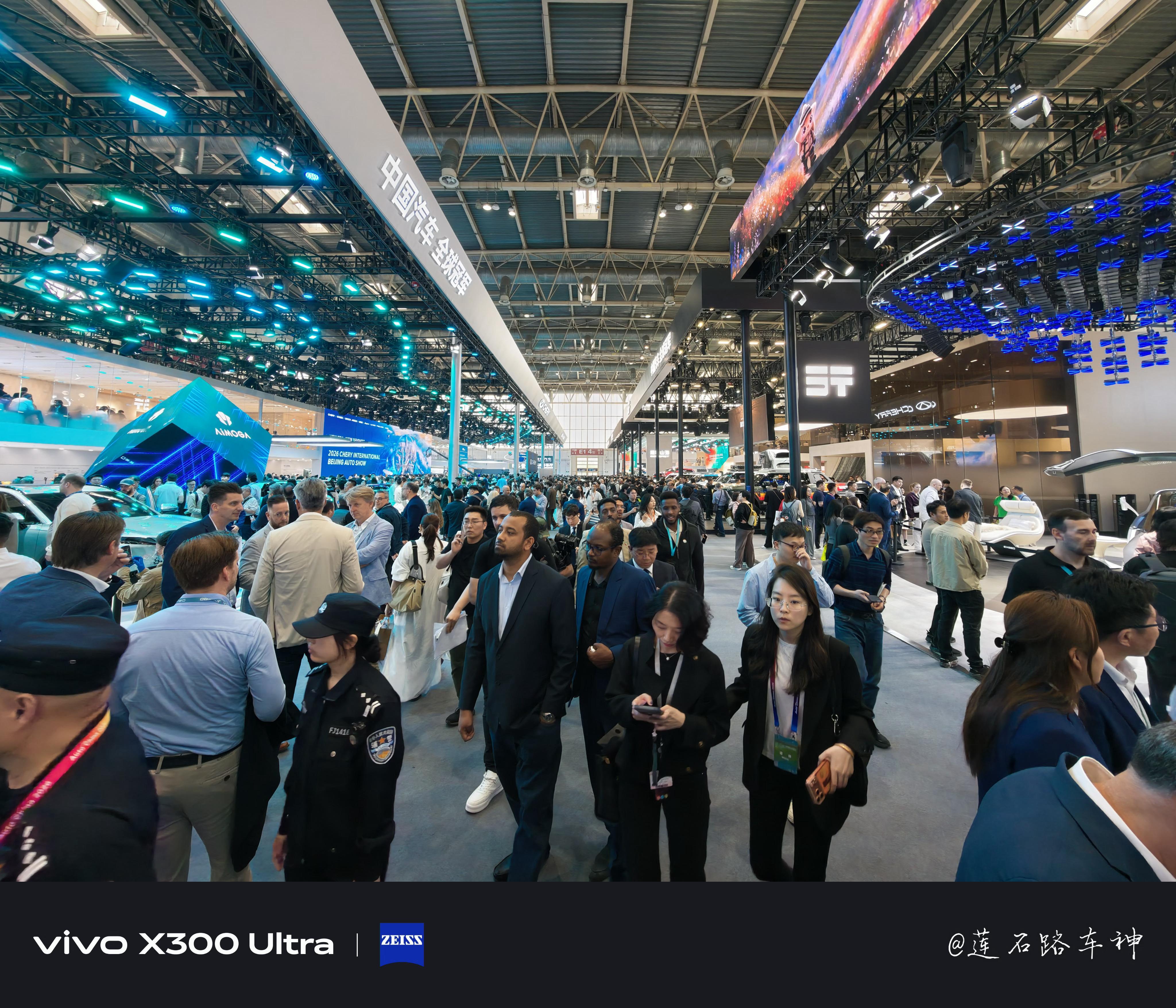 一个车展能不能算真正有影响力的国际车展，跟车展本身办得好不好一毛钱关系没有。关键