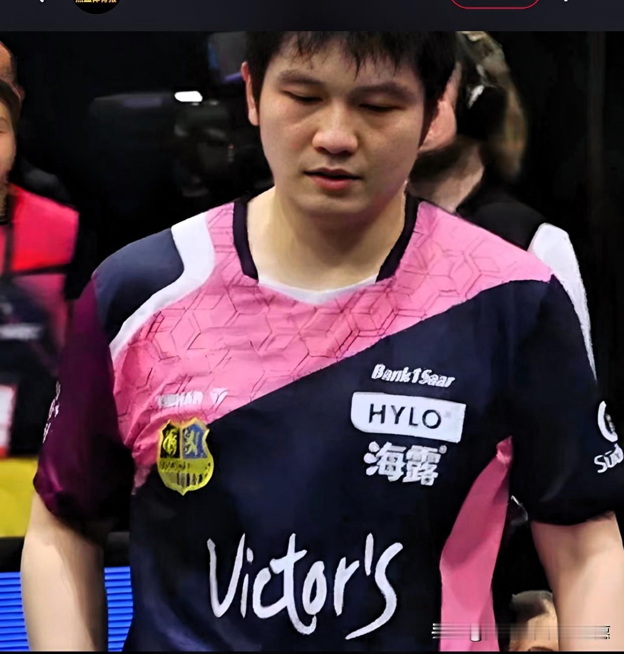 太难以相信了，17岁小将温瑞博3-2逆转樊振东！

有人说是表演赛，所谓表演赛就