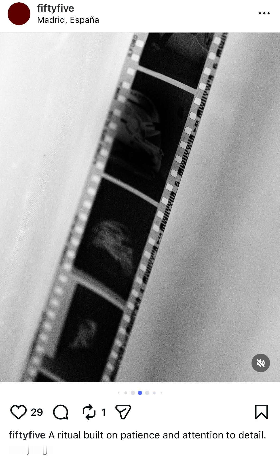 燥候但降低期待😶经纪人Caco新关注了一个名为【fiftyfive】的IG目前