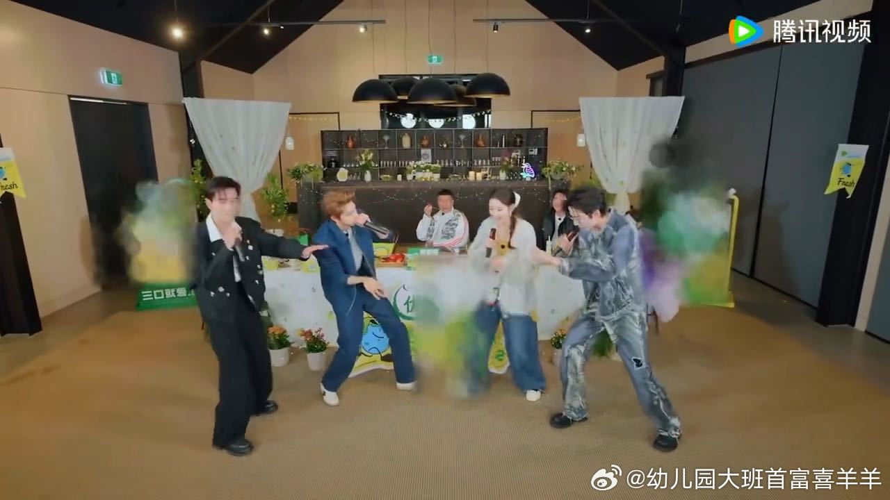 刘宇宁陈星旭王玉雯林一正式出道刘宇宁再唱阿卡贝拉 舞台表演中的互相迁就与配合，是