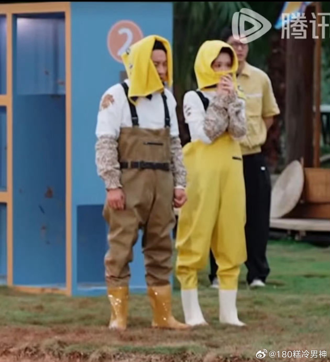 徐志胜问孟子义你是不是讽刺我孟子义热心指导徐志胜唱歌，结果被反问“是不是在讽刺我