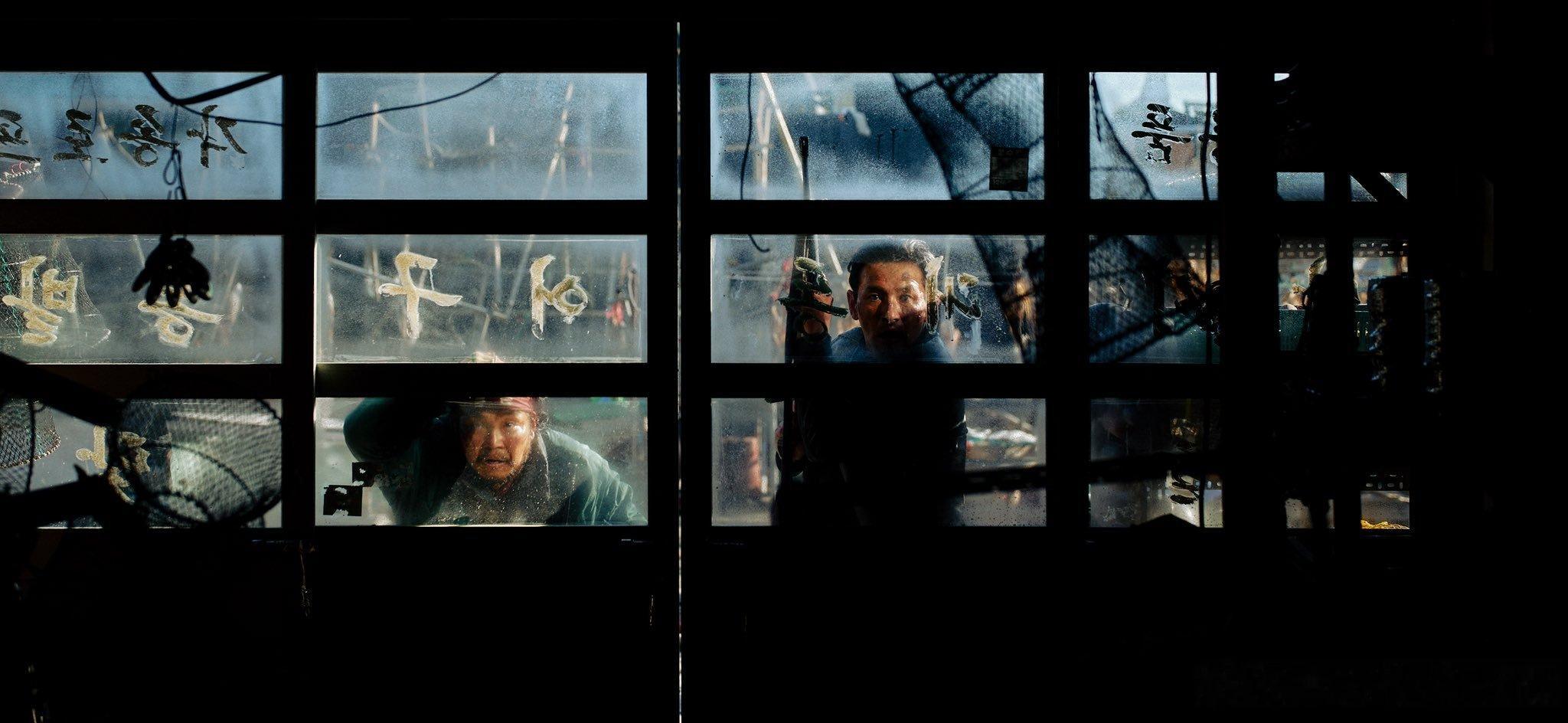 罗泓轸新片《希望》公布首批剧照，今年戛纳电影节首映电影讲述20世纪70至80年代