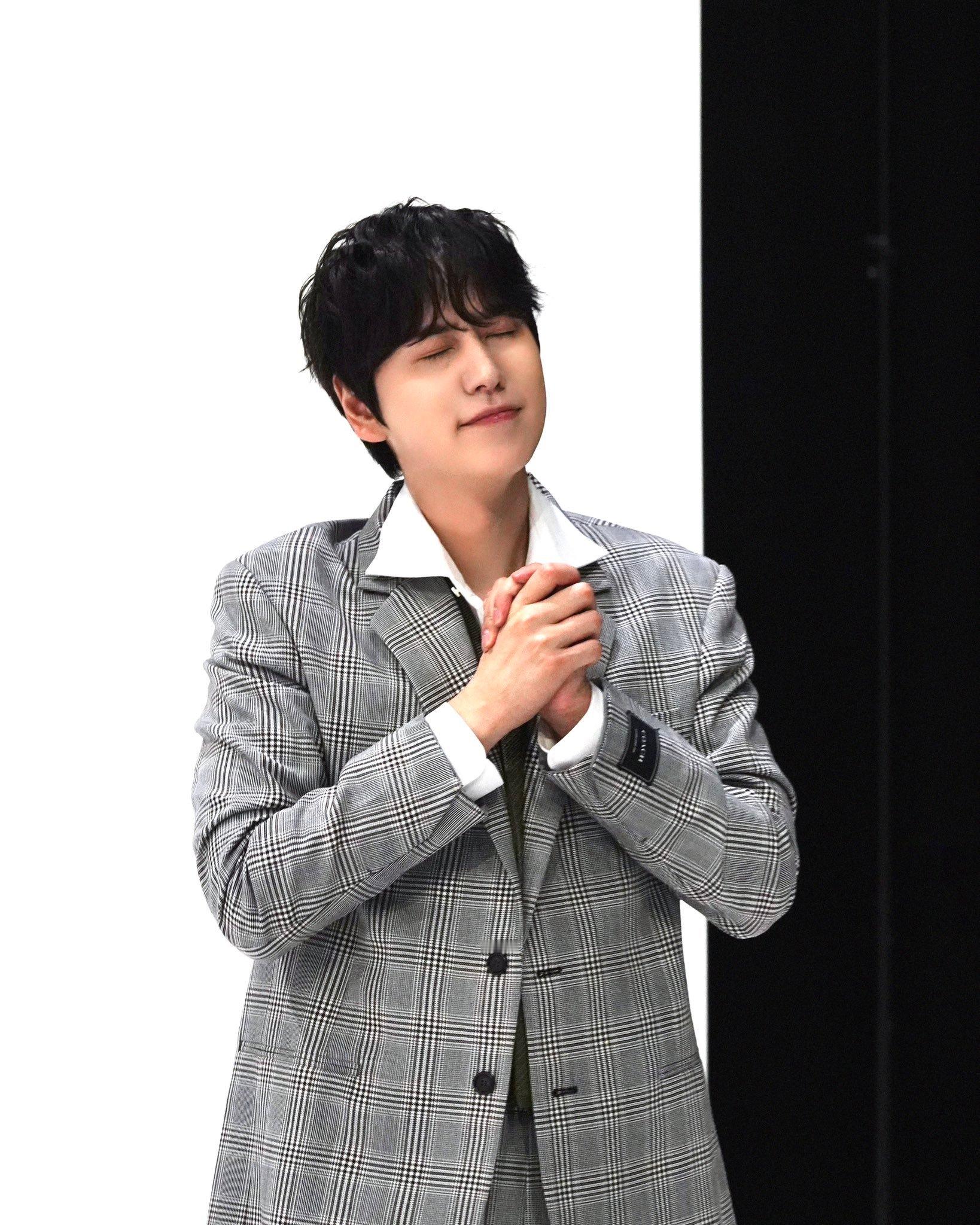 “CB百蓝_。251202 kyuhyun_official更新曺圭贤 相关：圭