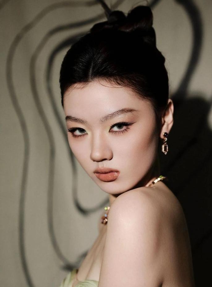 这姑娘
不听劝
大火在一首
李白
当初
李健老父亲样的
叮嘱
今天李荣浩
叔叔的