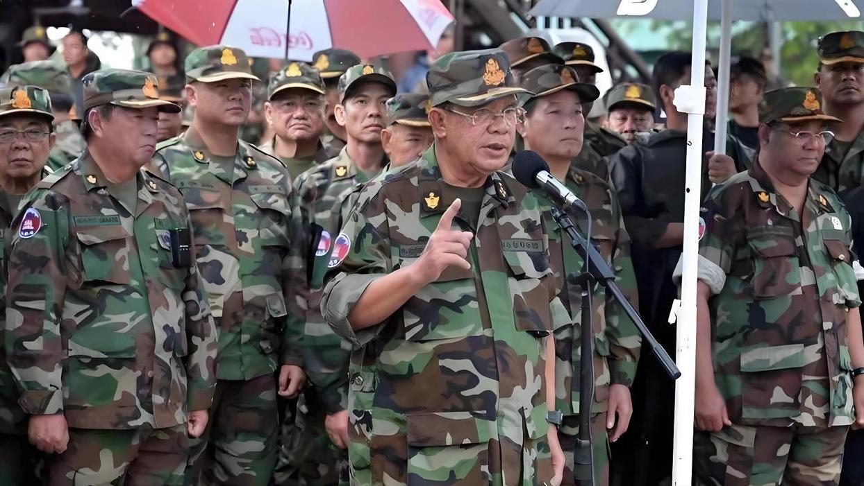 本次泰柬冲突泰国表现强硬，对柬埔寨出手痛击且基本拒绝外部调解，也没有短期双方和谈