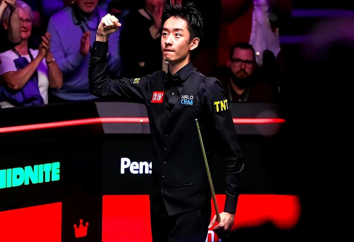 又一个中国世界冠军，这次是00后！

22岁的吴宜泽，在克鲁斯堡剧院18比17绝